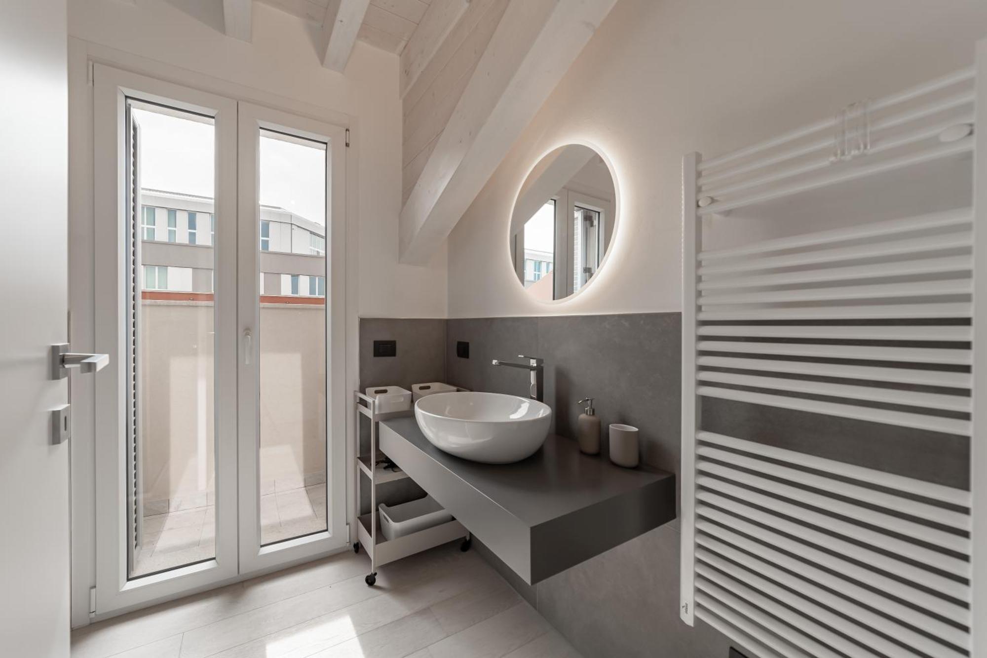 10 Min Walk From Prada, Bocconi And Metro Appartement Milan